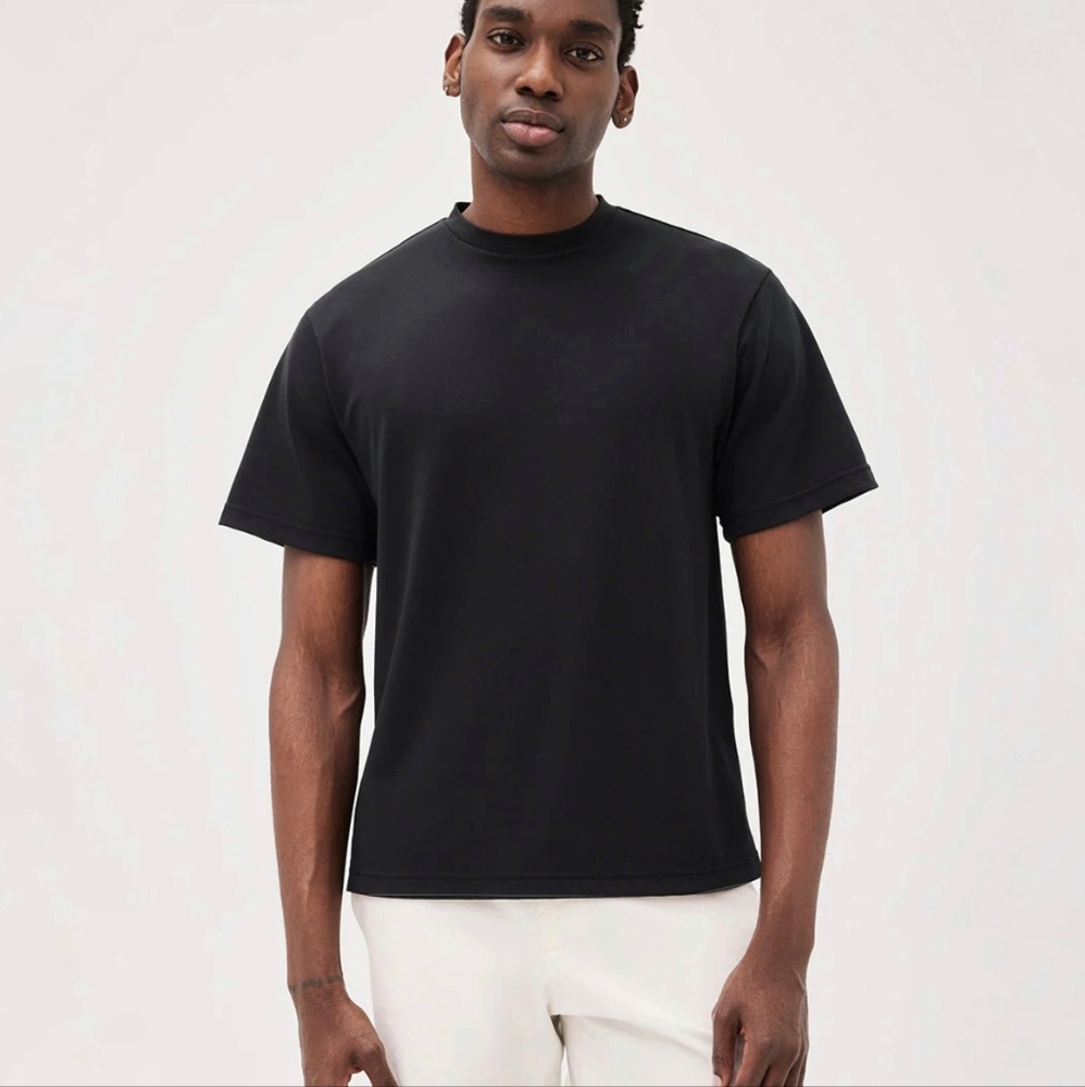 Outdoor Voices NWT Birdie Short Sleeve Black Knit T-Shirt